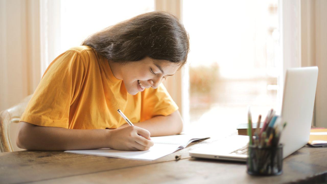 Mahasiswa Dan Literasi Digital Di Era Modern