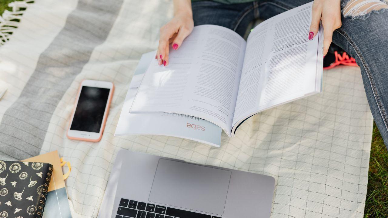 Mahasiswa Dan Proses Pembentukan Etika Akademik Di Perguruan Tinggi