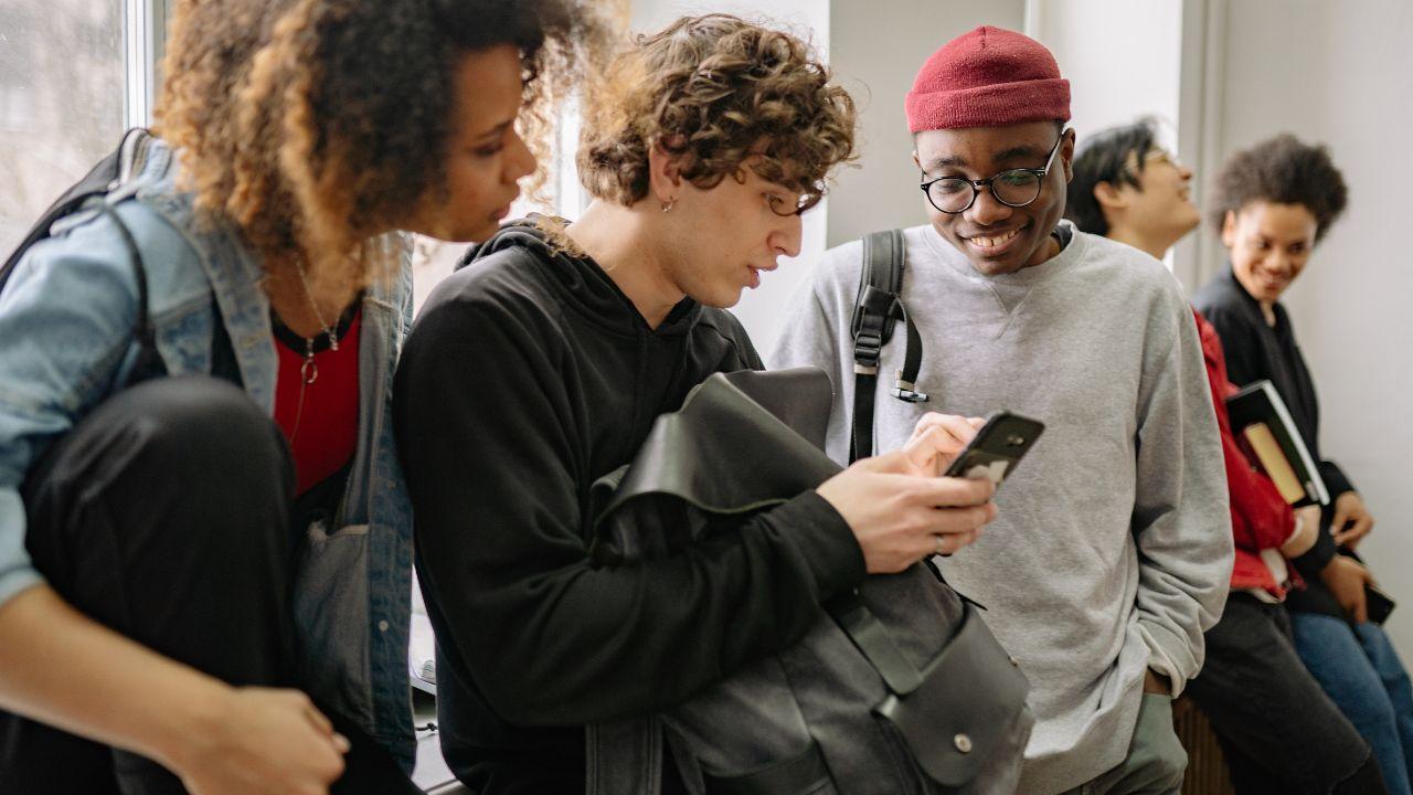 Mahasiswa Dan Budaya Akademik: Membangun Sikap Belajar Yang Dewasa Di Perguruan Tinggi