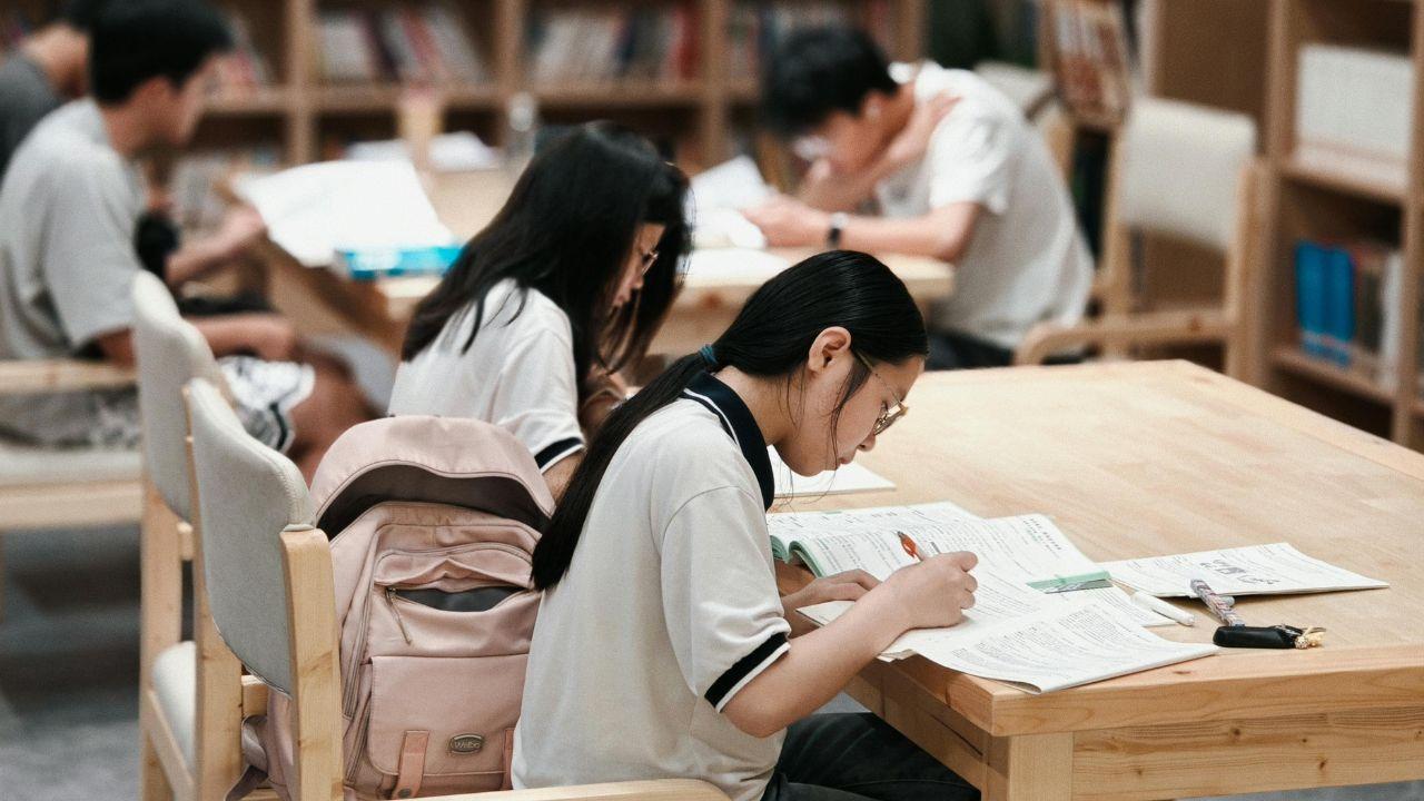 Mahasiswa Dan Pola Hidup Sehat Di Tengah Kesibukan Perkuliahan