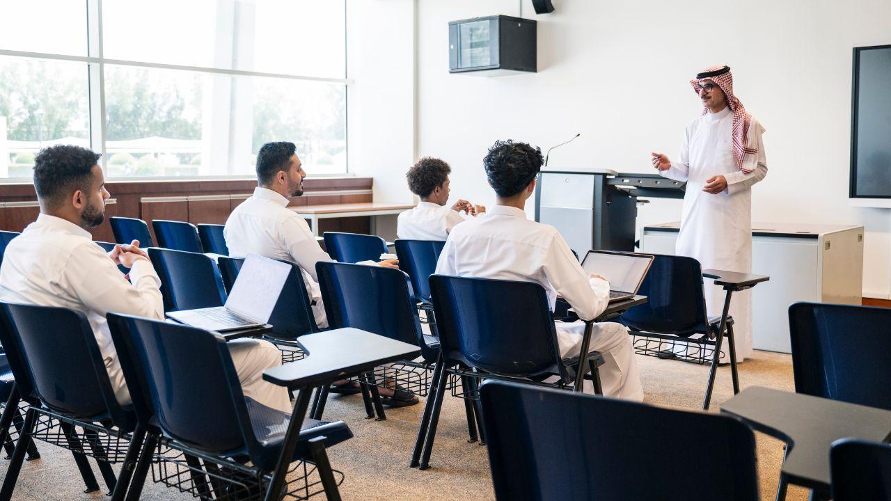 Strategi Belajar Efektif Untuk Mahasiswa Sibuk