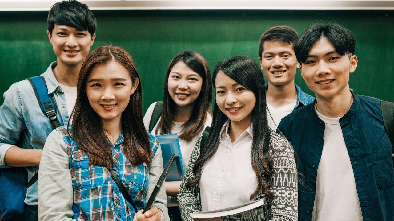 Manajemen Waktu Mahasiswa Agar Kuliah Tetap Seimbang