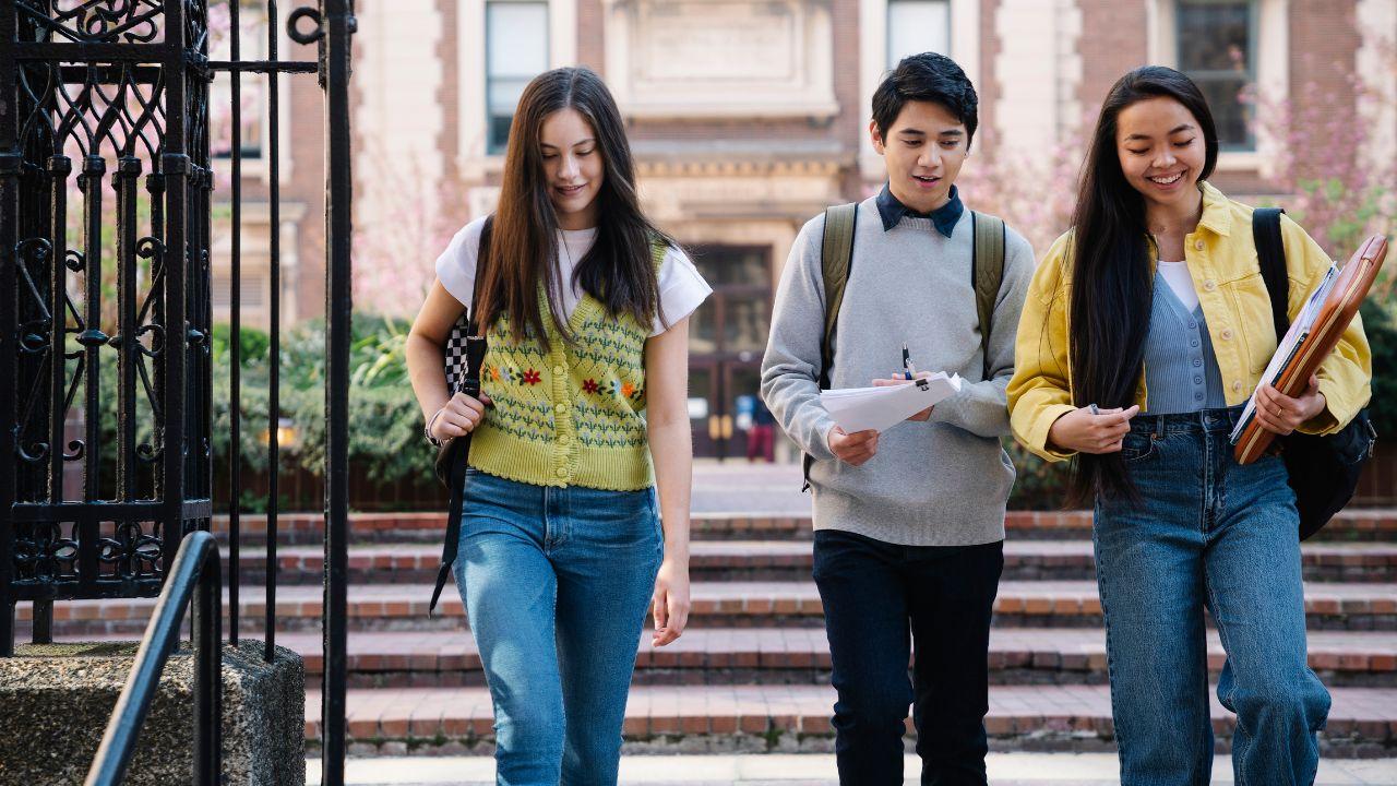 Mahasiswa Dan Strategi Mengatasi Rasa Malas Dalam Belajar