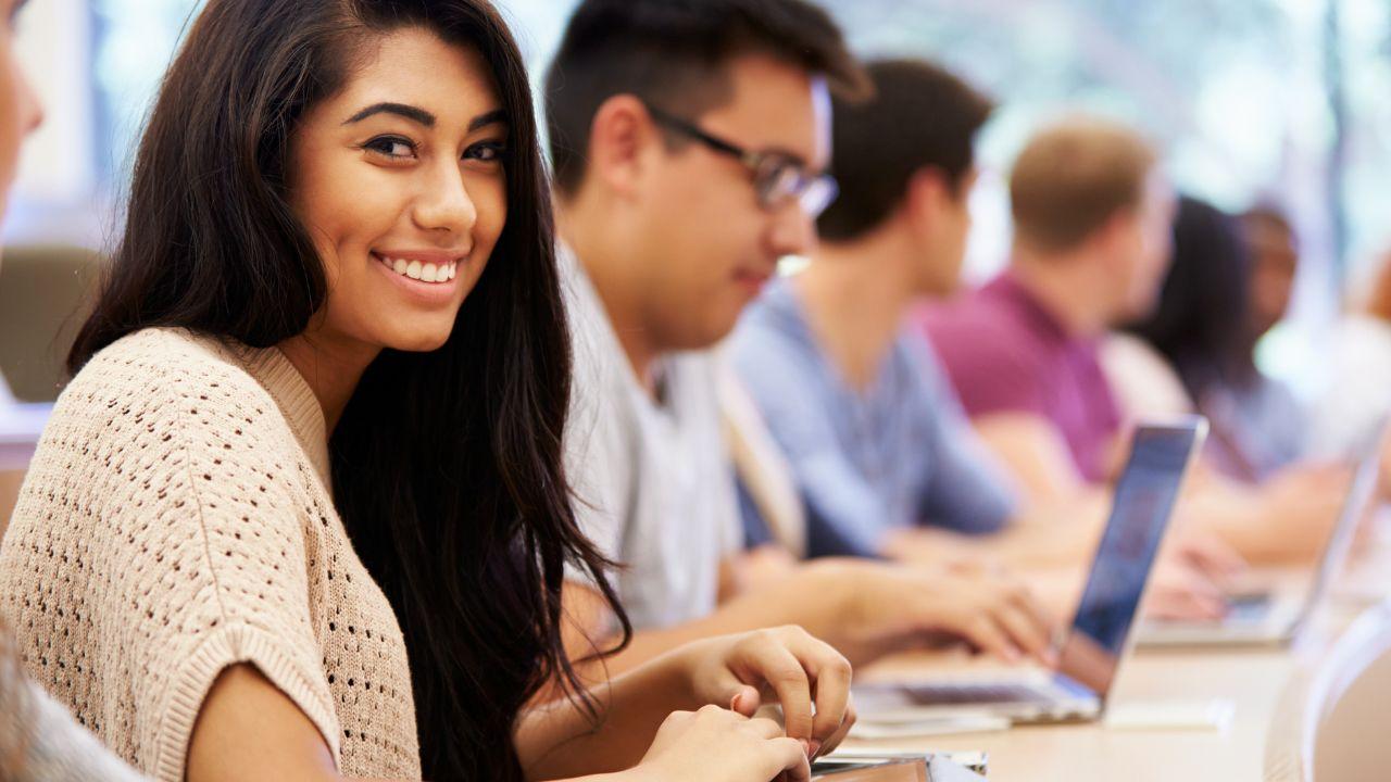 Mahasiswa Dan Tantangan Adaptasi Di Lingkungan Kampus Yang Beragam