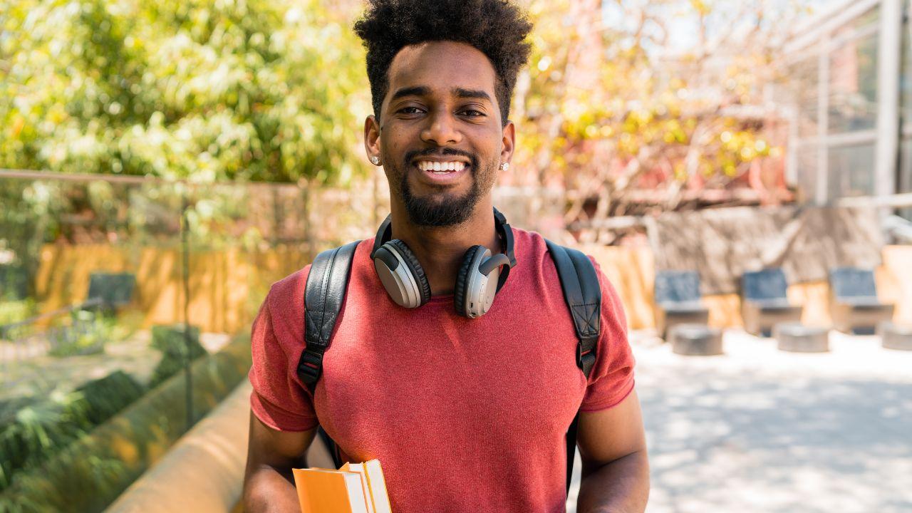 Mahasiswa Dan Peran Relasi Sosial Dalam Menunjang Kehidupan Akademik