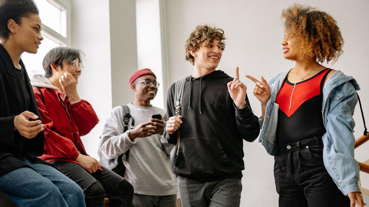 Tekanan Akademik Dan Cara Mahasiswa Mengelolanya