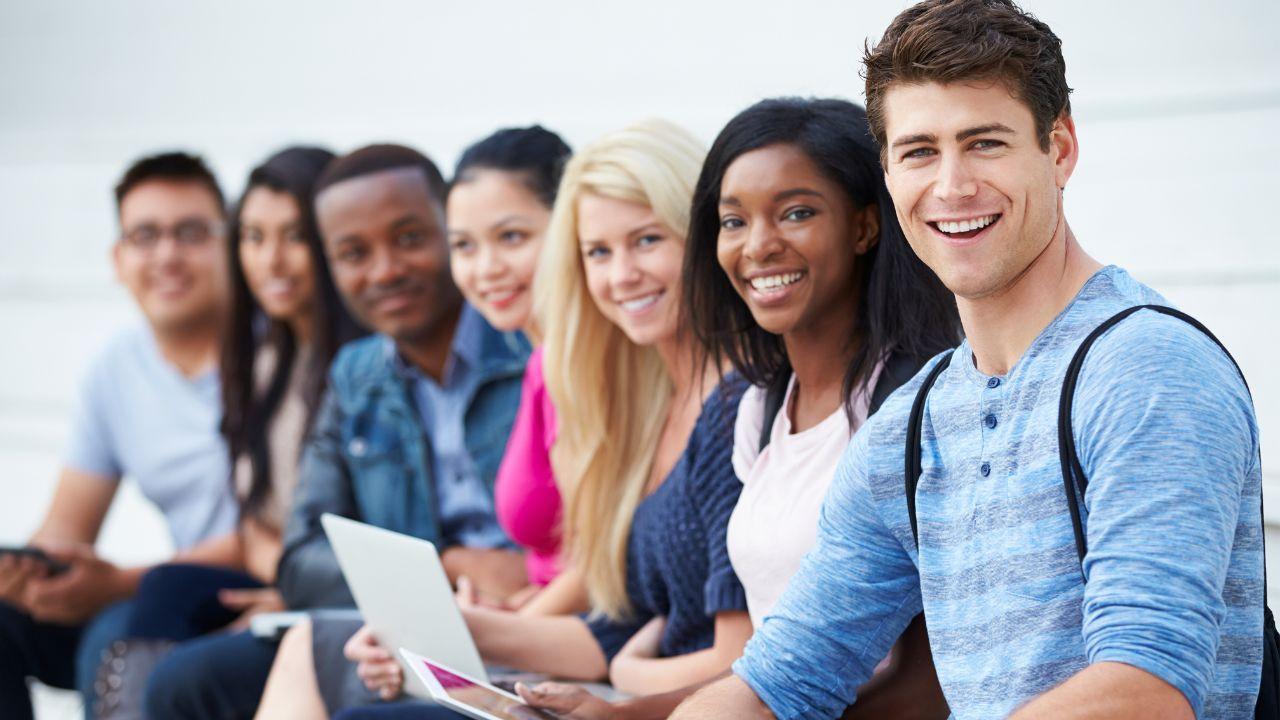 Pergaulan Bebas Di Kalangan Mahasiswa Dan Dampaknya