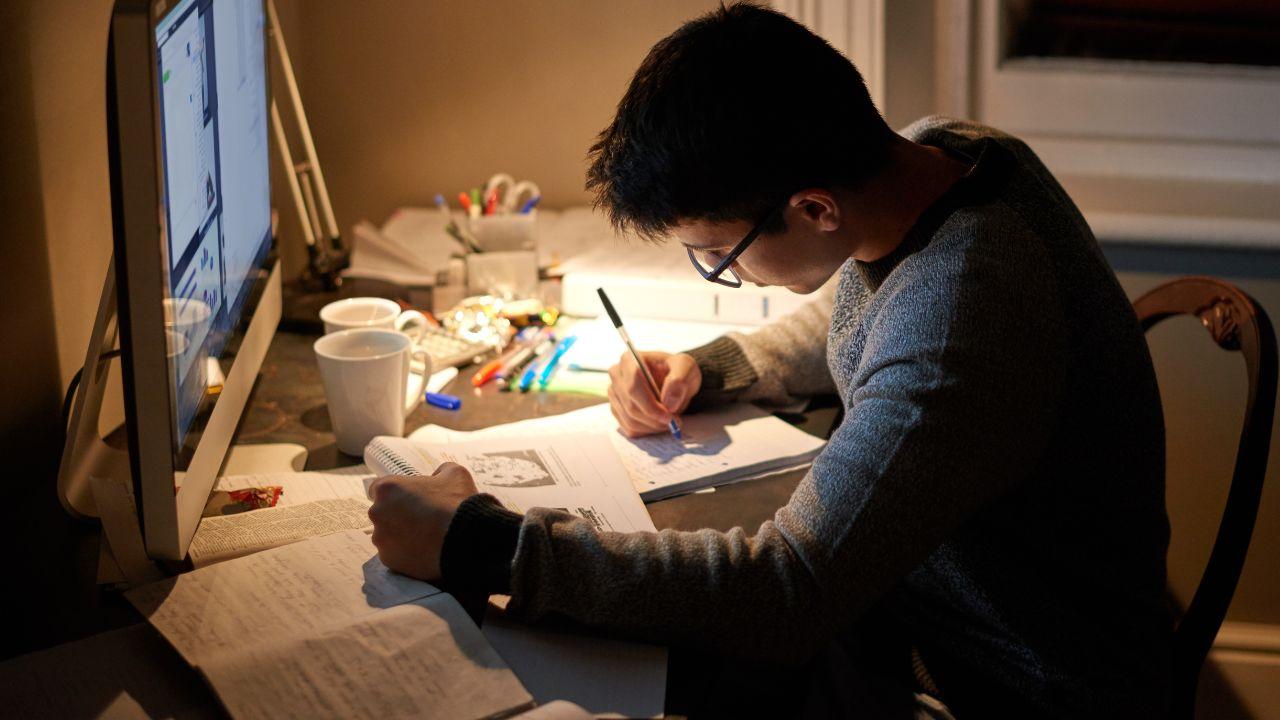 Mahasiswa Dan Kewirausahaan: Menumbuhkan Jiwa Kreatif Dan Mandiri