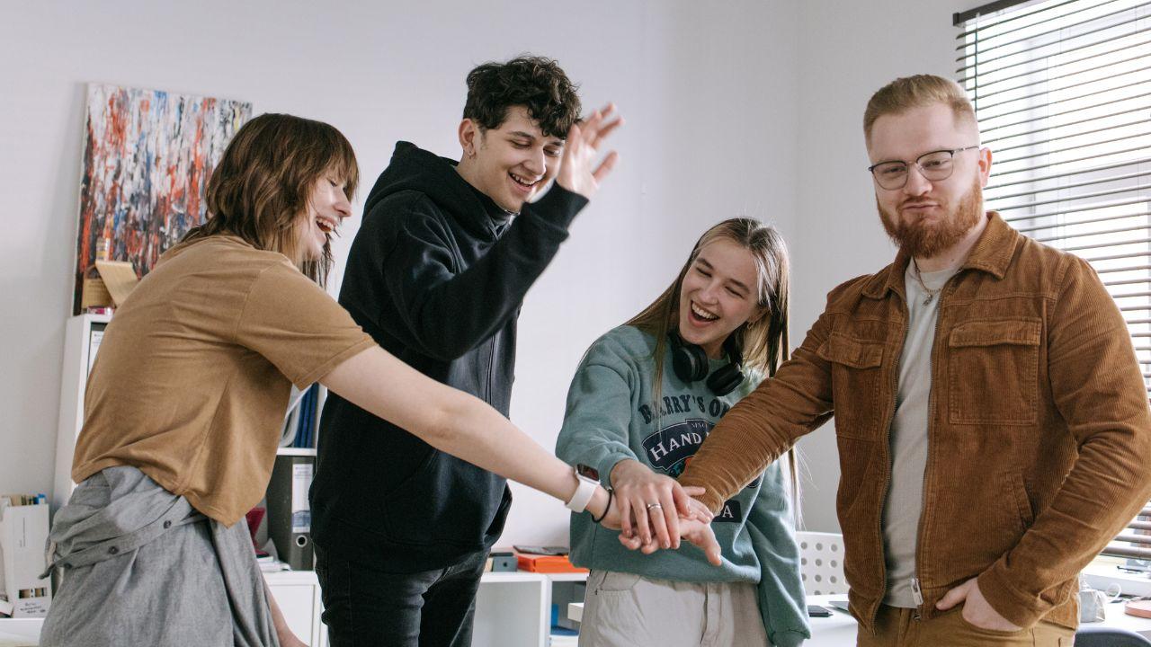 Mahasiswa Dan Dinamika Pergaulan Sosial Di Lingkungan Kampus