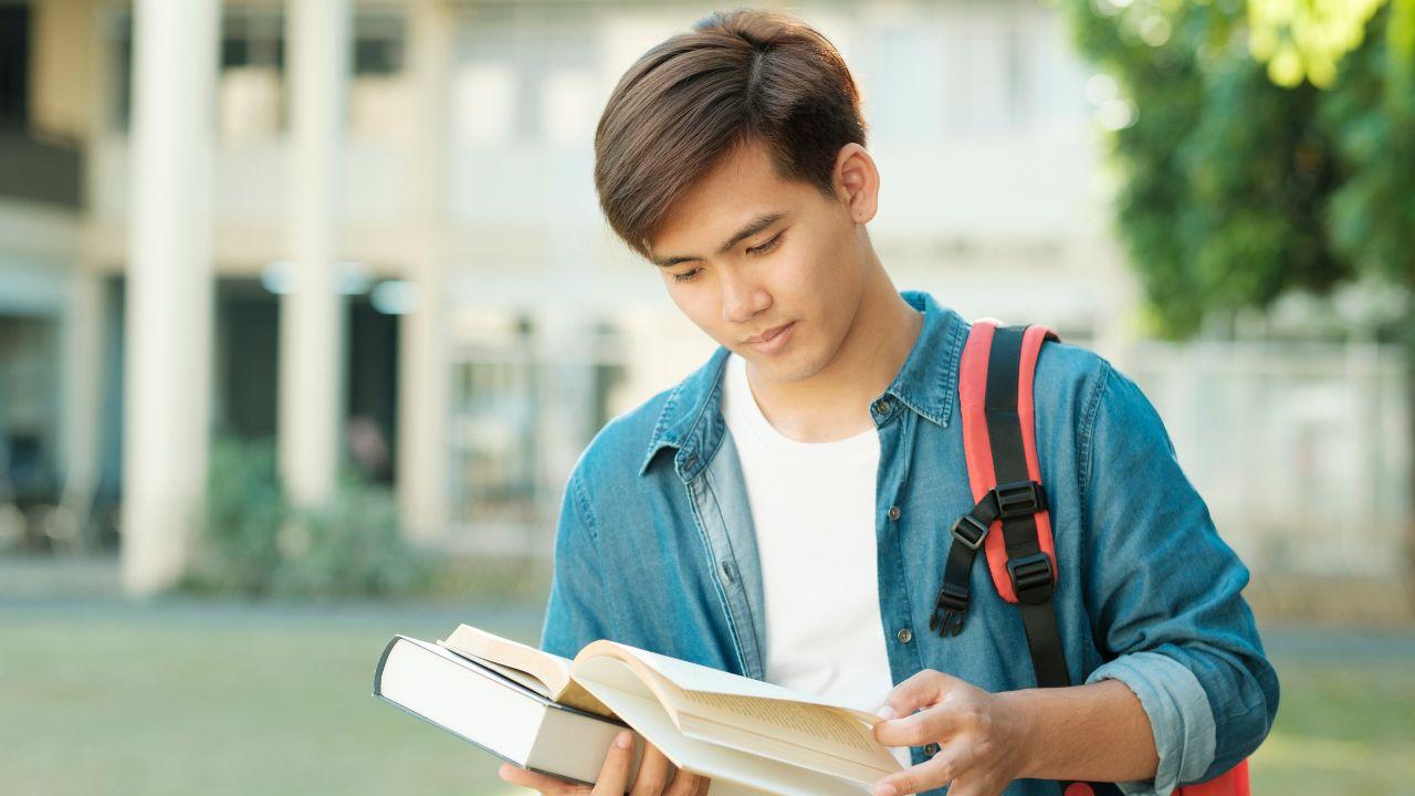 Hubungan Mahasiswa Dan Dosen Dalam Proses Pembelajaran