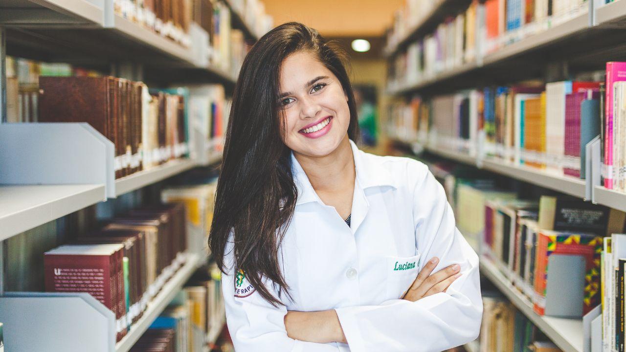 Mahasiswa Dan Pentingnya Keterlibatan Dalam Penelitian