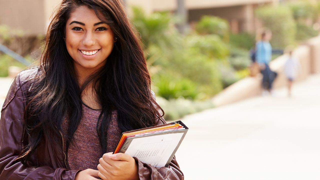Mahasiswa Dan Pentingnya Kesehatan Mental Di Kampus