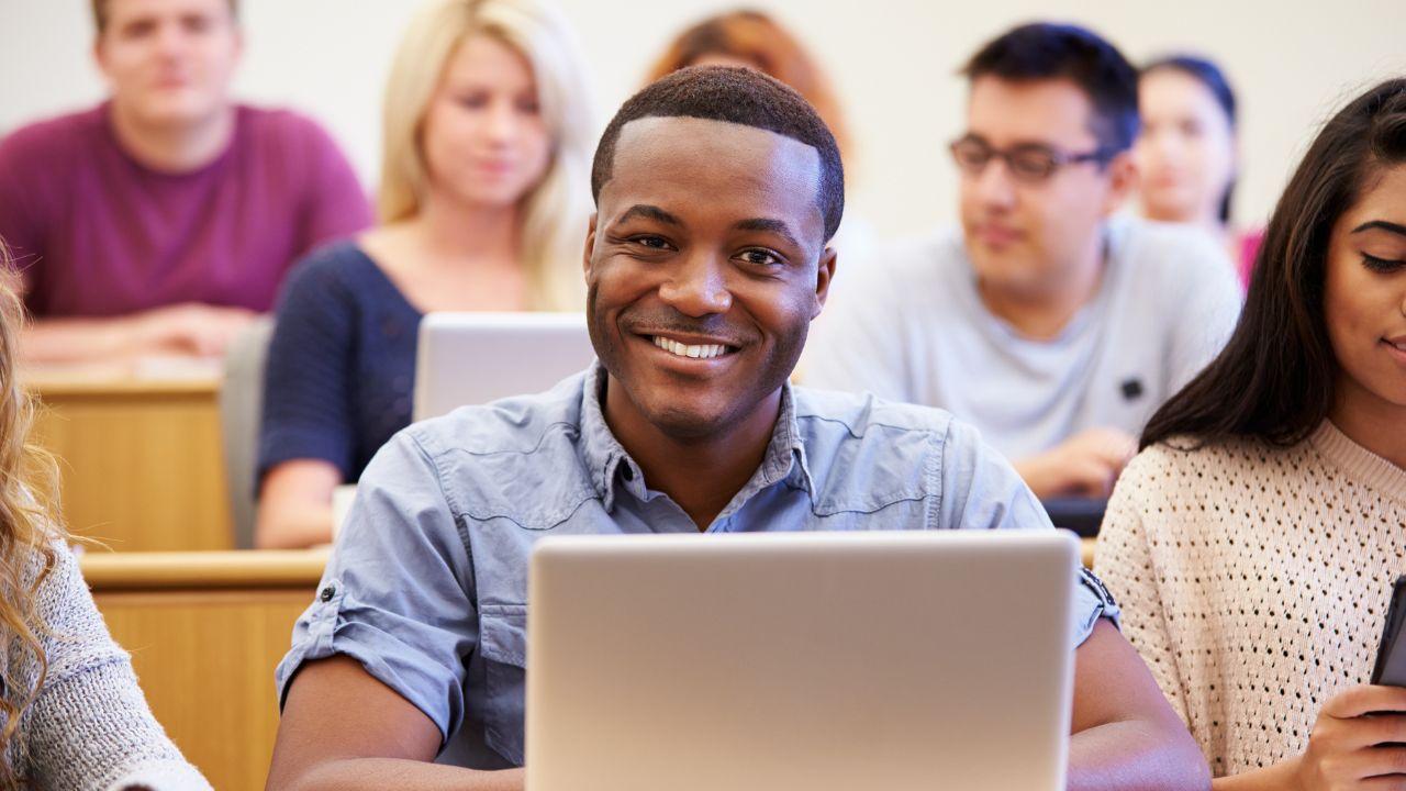 Cara Mahasiswa Meningkatkan Produktivitas Belajar Di Tengah Kesibukan