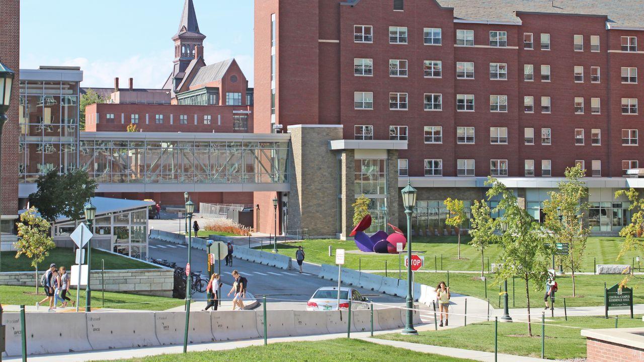 Pendidikan Karakter Di Perguruan Tinggi Sebagai Fondasi Pembentukan Mahasiswa Berkualitas