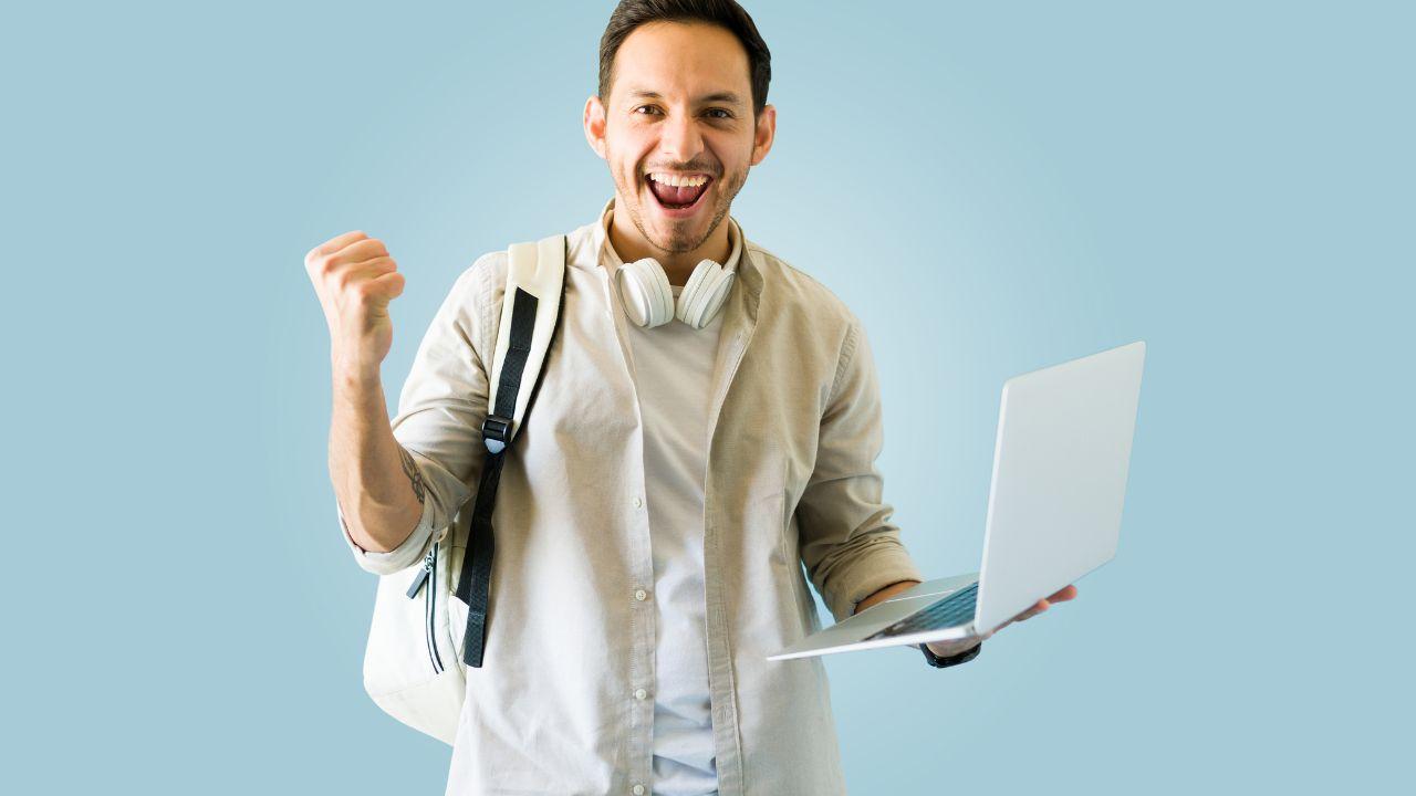 Mahasiswa Dan Transformasi Pendidikan Tinggi: Menjawab Tantangan Zaman Melalui Kampus Indonesia