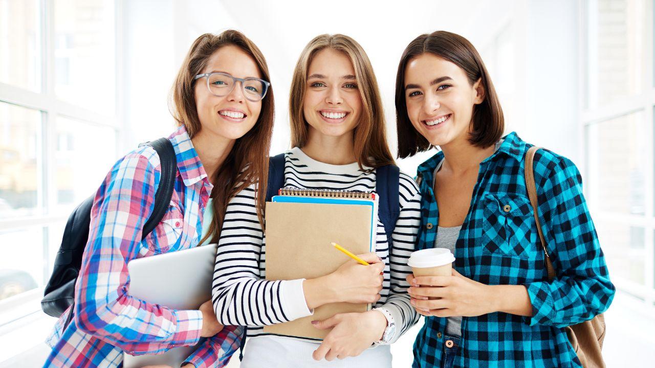 Pergaulan Mahasiswa Dan Pengaruhnya Terhadap Prestasi Dan Kesehatan