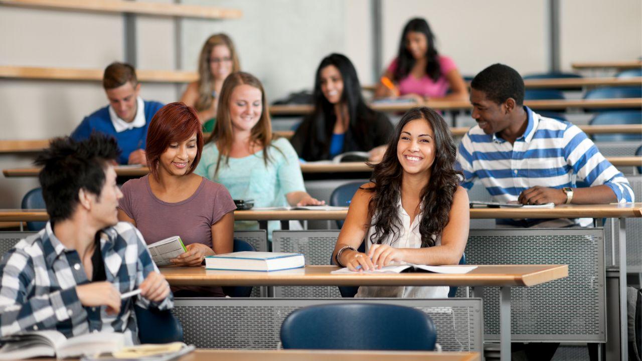 Sinergi Universitas Dan Mahasiswa Dalam Menciptakan Ekosistem Pendidikan Yang Berkelanjutan