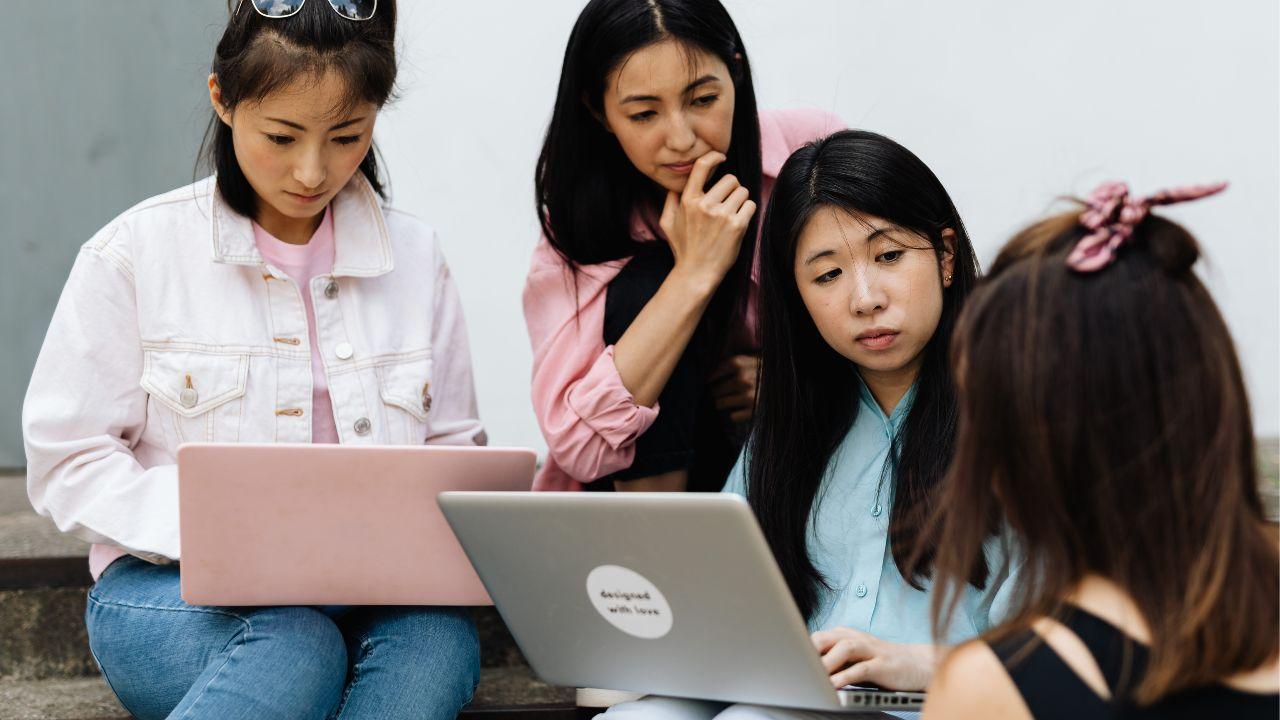 Mahasiswa Dan Kesehatan Mental: Tantangan Dan Upaya Membangun Kampus Yang Peduli