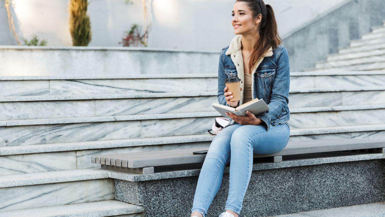 Kepemimpinan Mahasiswa Dalam Membangun Budaya Akademik Yang Kolaboratif Dan Beretika