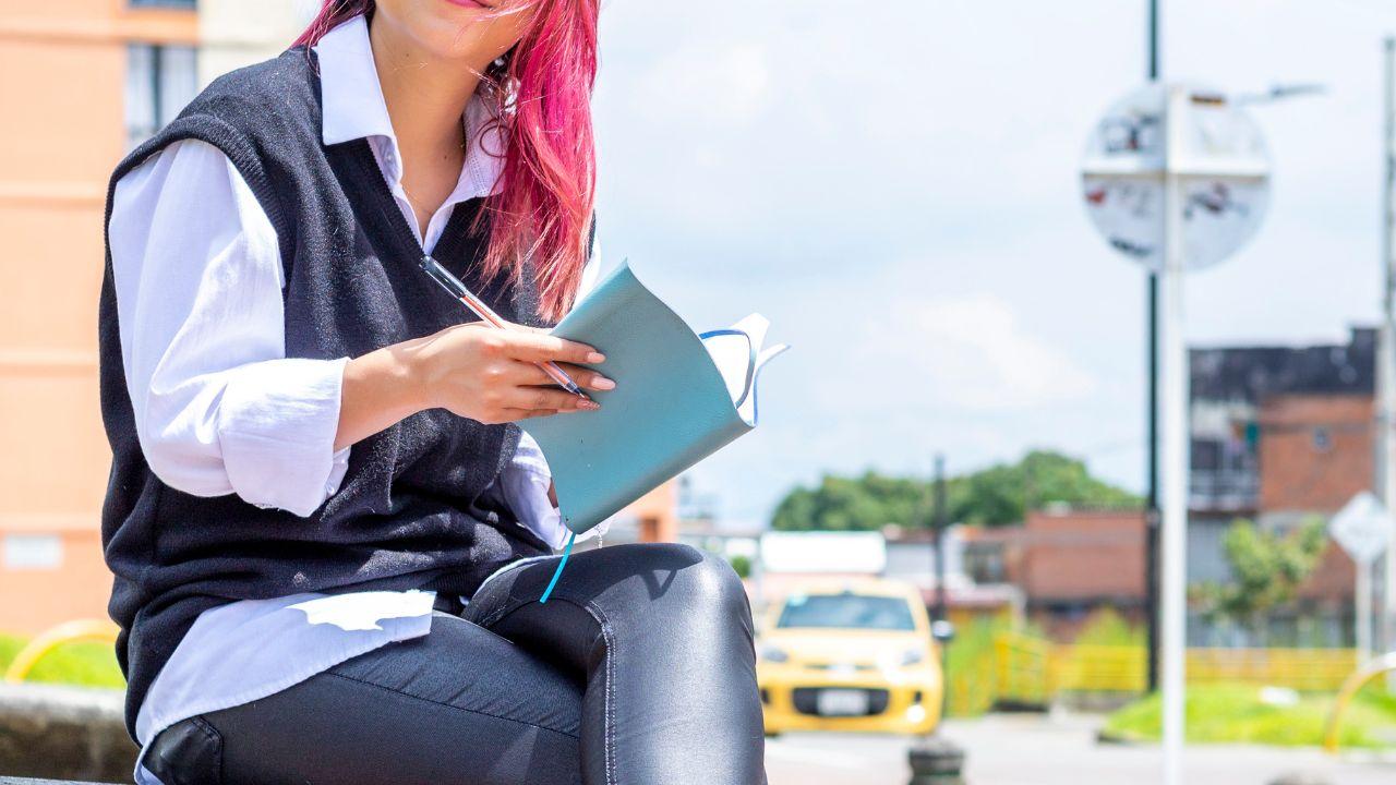 Peran Mahasiswa Dalam Riset Dan Inovasi Sebagai Penggerak Kemajuan Perguruan Tinggi