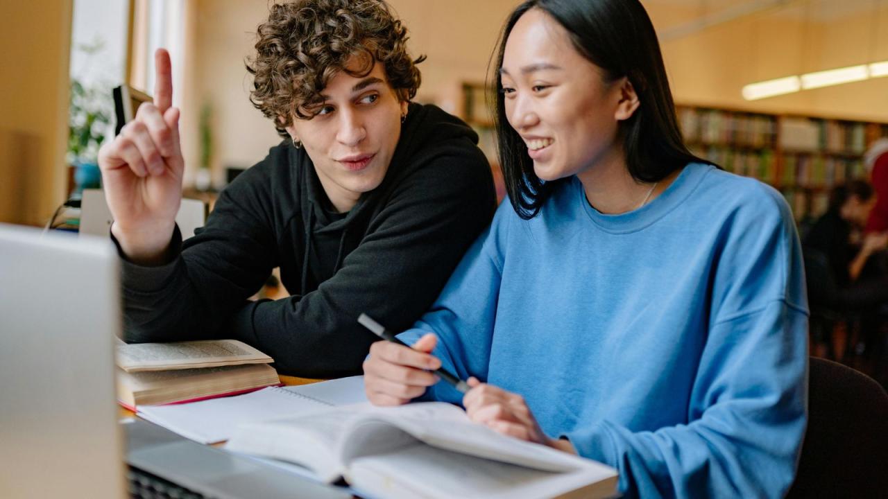 Mahasiswa Dan Pengembangan Soft Skills: Kunci Sukses Di Dunia Profesional