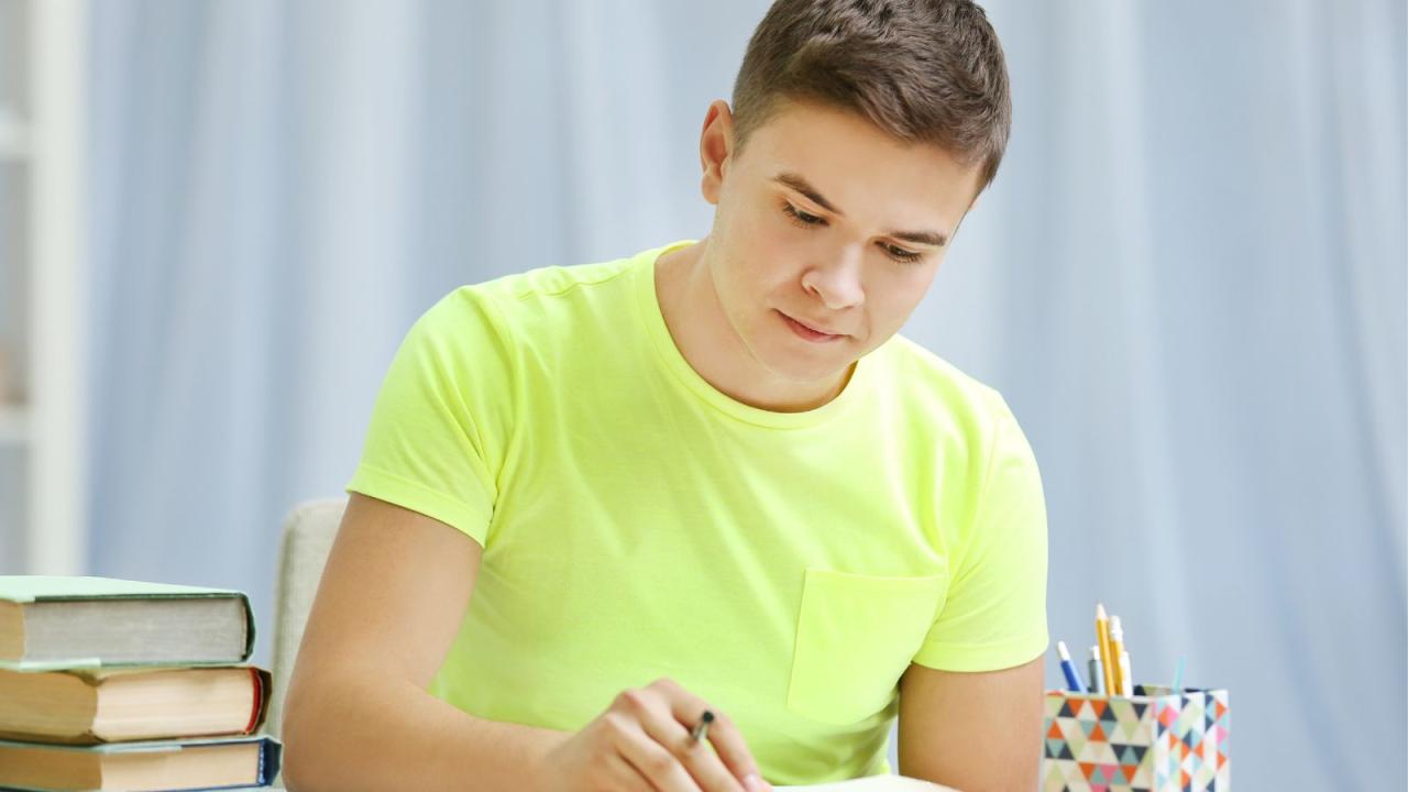 Literasi Digital Mahasiswa: Cerdas Dan Bijak Di Era Informasi