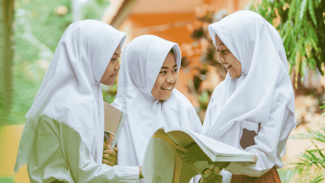 Pendidikan Dan Peran Keluarga Dalam Membentuk Generasi Berkualitas