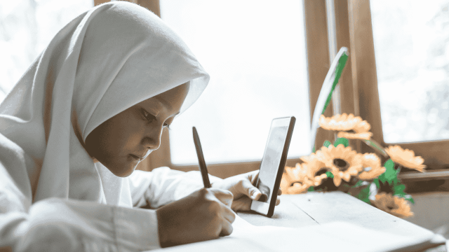 Gambar Artikel Pentingnya Literasi Digital Bagi Pelajar