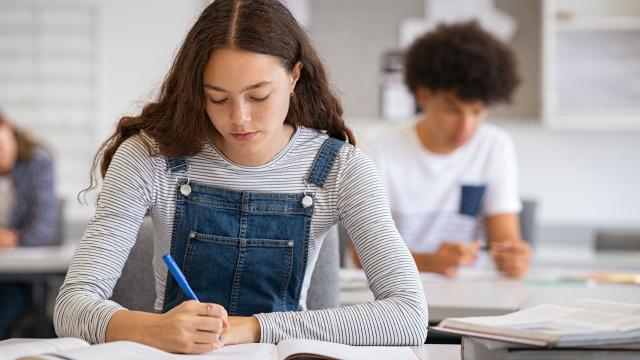 Gambar Artikel Penguatan Kemampuan Komunikasi Mahasiswa Melalui Pembelajaran Interaktif Dan Pendidikan Inklusif Di Indonesia