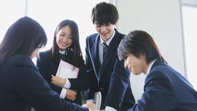 Mahasiswa Dan Pola Hidup Seimbang: Menjaga Harmoni Antara Akademik, Sosial, Dan Kesehatan