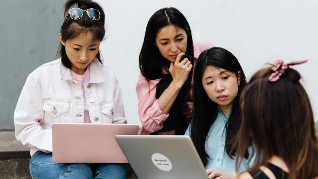 Mahasiswa Kreatif: Mengoptimalkan Potensi Akademik Dan Non-Akademik Di Kampus