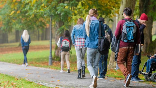 Mahasiswa Dan Kemandirian Akademik: Belajar Lebih Dari Sekadar Kuliah