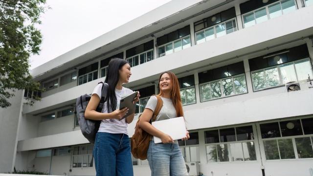 Gambar Artikel Mahasiswa Dan Kesehatan Mental: Menjaga Keseimbangan Di Tengah Tekanan Akademik