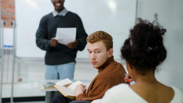 Gambar Artikel Mahasiswa Indonesia Dan Peran Produktivitas Dalam Meningkatkan Prestasi Akademik