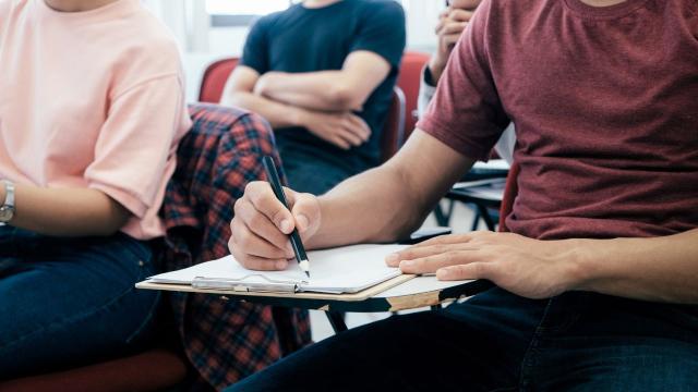 Gambar Artikel Mahasiswa Indonesia Dan Pentingnya Manajemen Waktu Dalam Kehidupan Akademik
