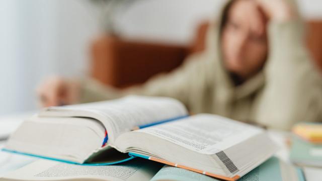Gambar Artikel Kehidupan Mahasiswa Modern: Tantangan, Peluang, Dan Keseimbangan Dalam Dunia Kampus