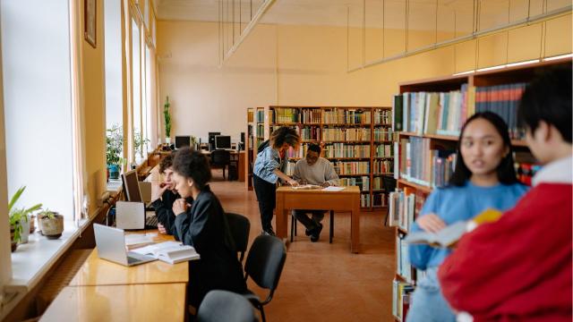 Gambar Artikel Membangun Ekosistem Pembelajaran Kolaboratif Mahasiswa Di Era Kampus Modern