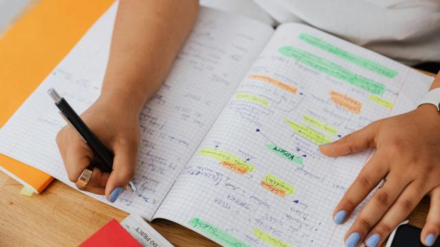 Gambar Artikel Peran Mahasiswa Indonesia Dalam Membangun Budaya Akademik Yang Berkualitas Di Perguruan Tinggi