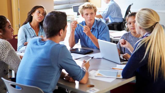 Gambar Artikel Peran Kurikulum Fleksibel Dalam Mendukung Kreativitas Dan Inovasi Mahasiswa