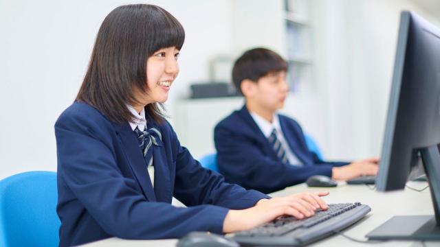 Gambar Artikel Peran Mahasiswa Dalam Mengembangkan Etos Kerja Di Lingkungan Perguruan Tinggi