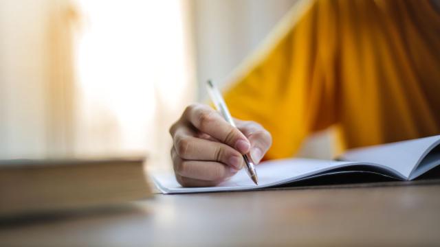 Gambar Artikel Peran Mahasiswa Dalam Mengembangkan Budaya Literasi Di Lingkungan Kampus