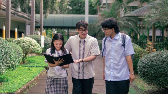 Gambar Artikel Optimalisasi Kurikulum Berbasis Kompetensi Untuk Mahasiswa Indonesia Yang Berdaya Saing Global