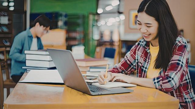 Gambar Artikel Penguatan Pendidikan Karakter Melalui Pendekatan Inklusif Dalam Pembelajaran Mahasiswa