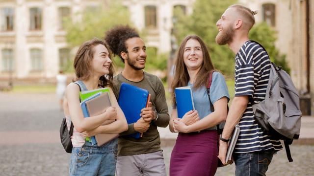 Mahasiswa Dan Pentingnya Kemampuan Financial Literacy Untuk Masa Depan