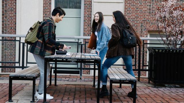 Gambar Artikel Mahasiswa Disiplin Dan Produktif: Mengelola Waktu, Pendidikan, Dan Kesehatan Di Kampus