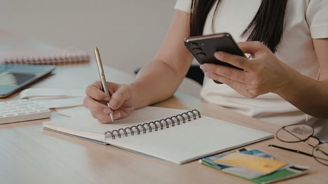 Gambar Artikel Mahasiswa Indonesia Dan Tantangan Manajemen Waktu Dalam Kehidupan Kampus