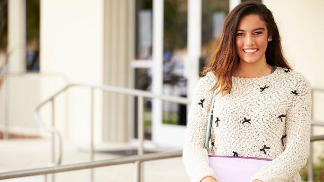 Mahasiswa Dan Proses Adaptasi Dari Dunia Sekolah Ke Dunia Perkuliahan