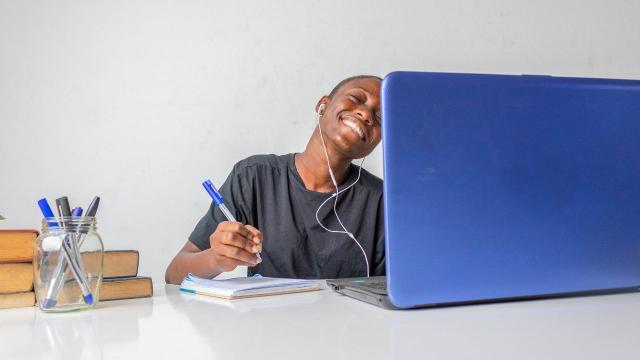 Gambar Artikel Mahasiswa Dan Proses Adaptasi Dengan Lingkungan Kampus Yang Beragam