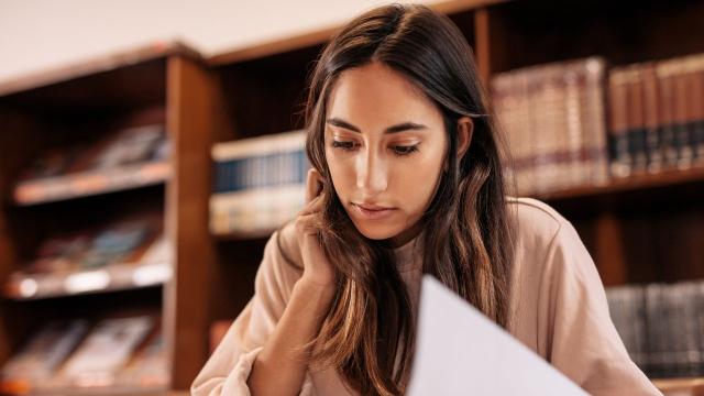 Gambar Artikel Mahasiswa Dan Pengaruh Lingkungan Akademik Terhadap Motivasi Belajar