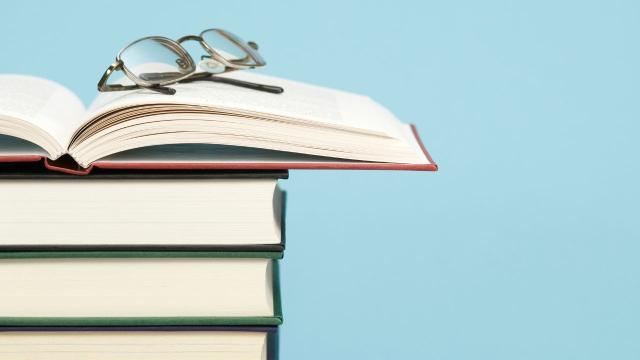 Strategi Mahasiswa Menghadapi Pasar Kerja Di Indonesia